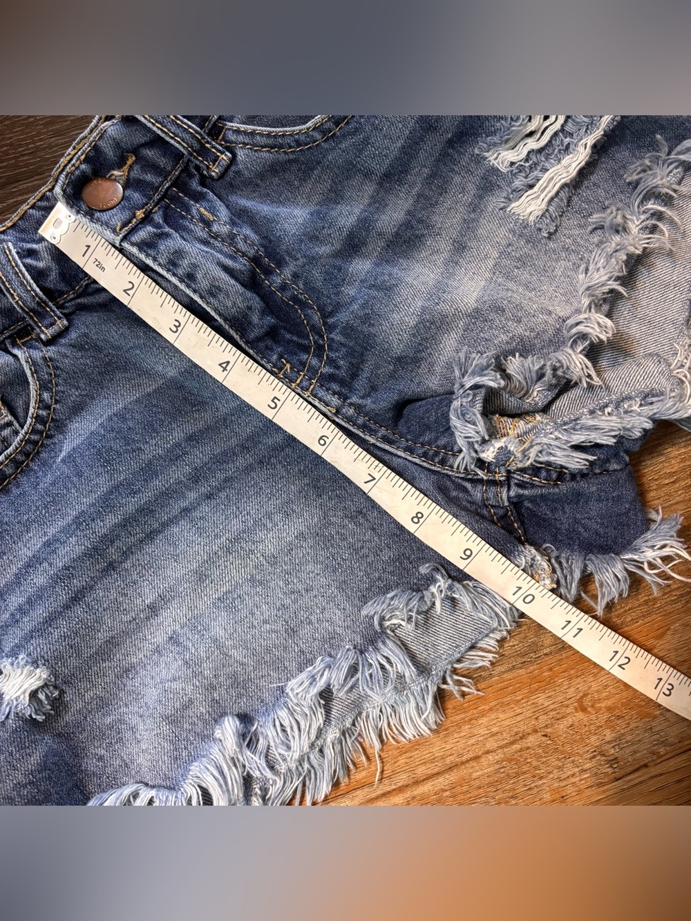 Rue21 Light Blue Distressed Denim Cutoff Shorts - Picture 3 of 6